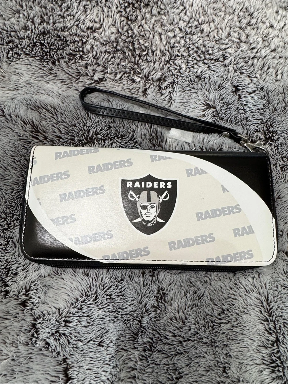 NFL Las Vegas Raiders Curve Zip Wallet Organizer‎ Wristlet Football Team Sports
